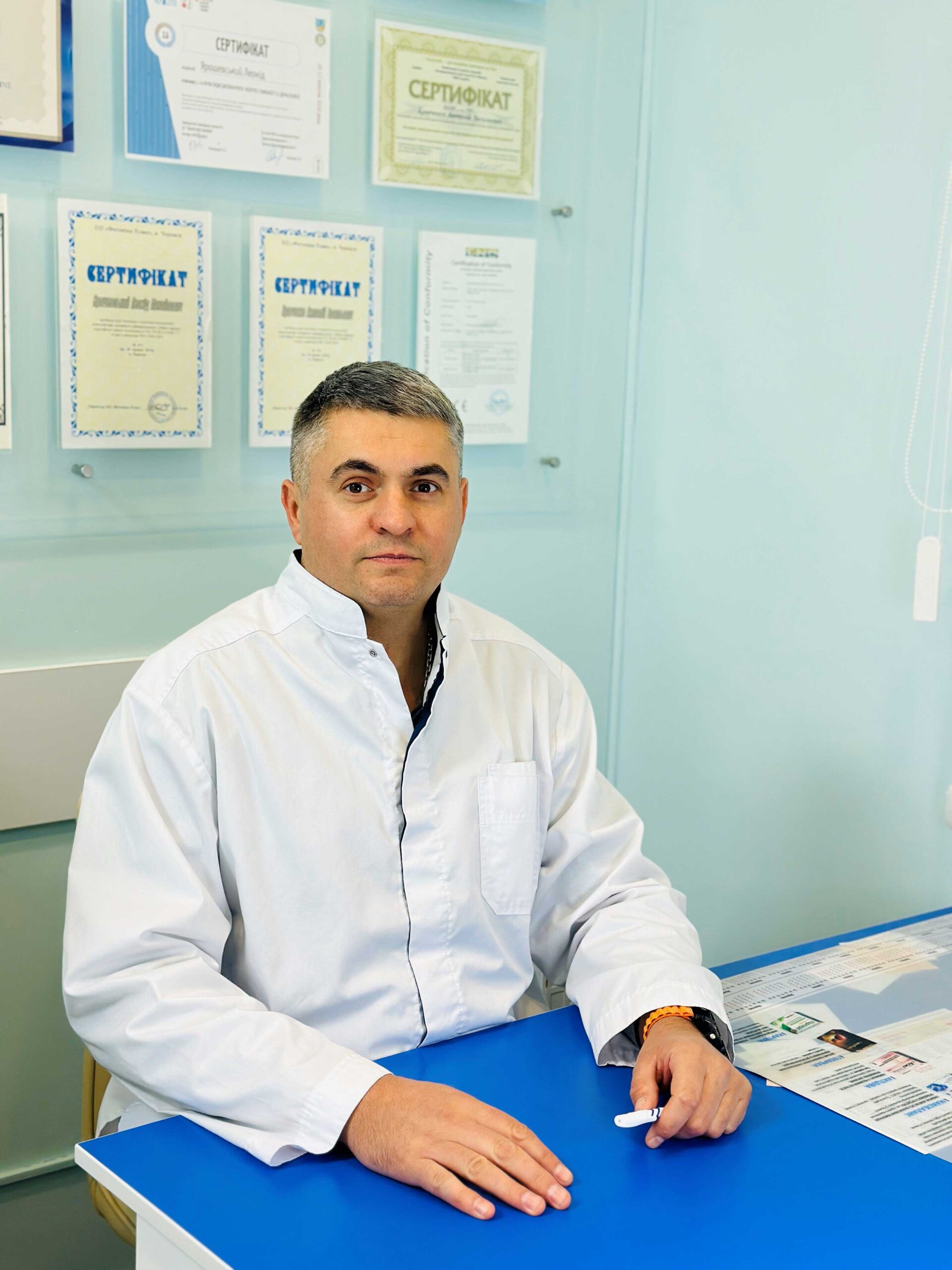 Лікар онкохірург, уролог врач онкохирург уролог авіценна медікал авиценна медикал Мед Олександр Миколайович Мед Александр Николаевич приватний медичний центр частный медицинский центр